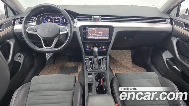Volkswagen Passat GT (B8) 2.0 TDI Premium 2022 — фото 7