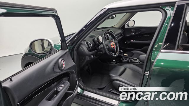 MINI Cooper D Clubman High 2nd 2017 — фото 13