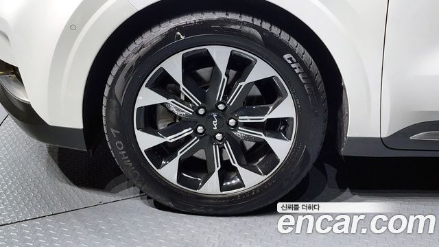 Kia Carnival (IV) Diesel 9-Seater Signature 2023 — фото 5