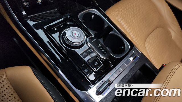 Kia Carnival (IV) Diesel 9-Seater Signature 2023 — фото 9