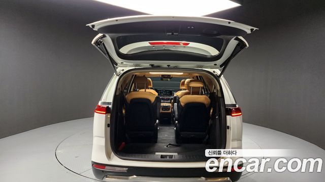 Kia Carnival (IV) Diesel 9-Seater Signature 2023 — фото 19
