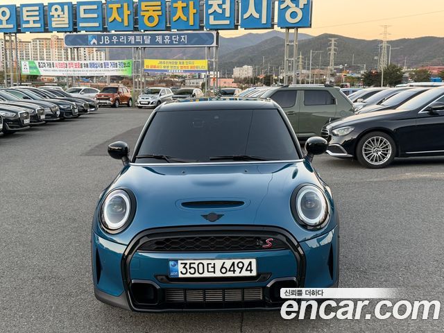 MINI Cooper S 5Door Classic Third Generation
