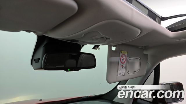Jeep Renegade 2.4 Limited AWD 2019 — фото 18