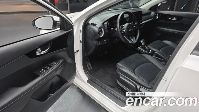 Kia K3 (II) 1.6 Prestige 2024 — фото 11