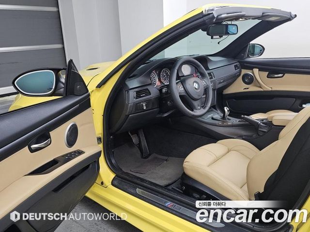 BMW M3 (E90) M3 Convertible 2011 — фото 15
