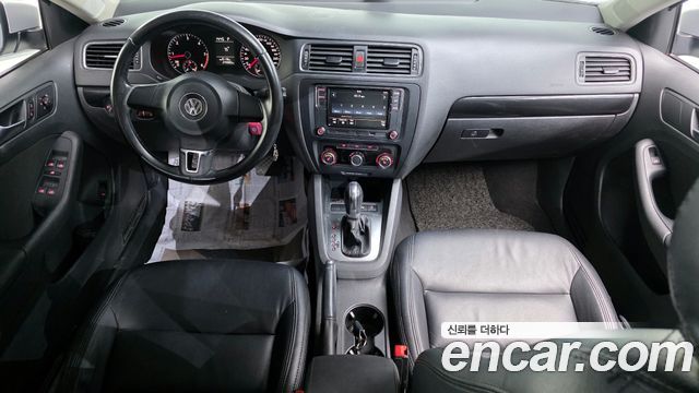 Volkswagen Jetta 1.6 TDI Blue Motion 6th 2013 — фото 7