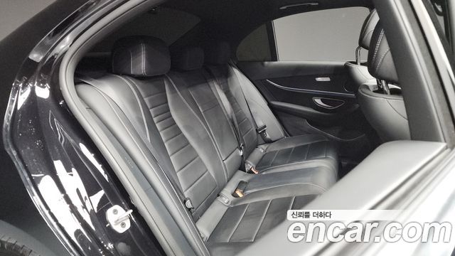 Mercedes-Benz E-Class (W213) E250 Avantgarde 2023 — фото 12