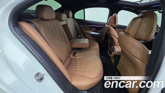 Mercedes-Benz E-Class (W214) E450 4MATIC 2024 — фото 23