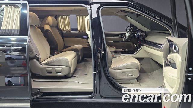 Kia Carnival (IV) Diesel 7-Seater Hi-Limousine Signature 2023 — фото 11