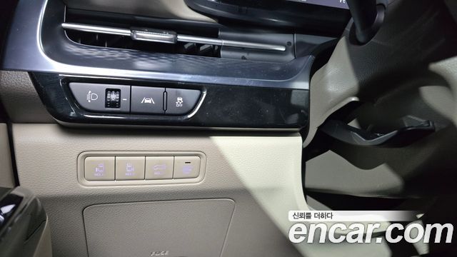 Kia Carnival (IV) Diesel 7-Seater Hi-Limousine Signature 2023 — фото 17