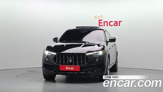 Maserati Levante 3.0 S AWD GranLusso 2019 — фото 3