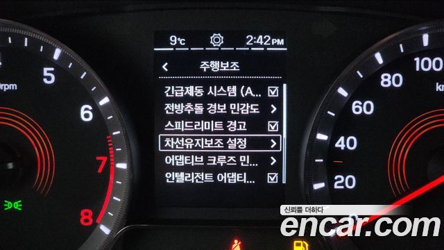 KG Mobility (SsangYong) Beautiful Korando Gasoline 1.5 2WD C5 Plus 2022 — фото 16