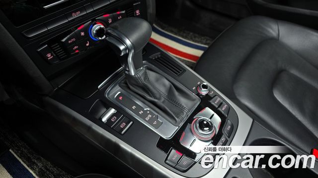 Audi A4 30 TDI B8 2015 — фото 9