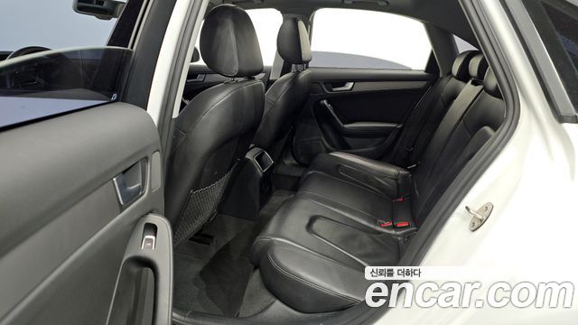Audi A4 30 TDI B8 2015 — фото 12