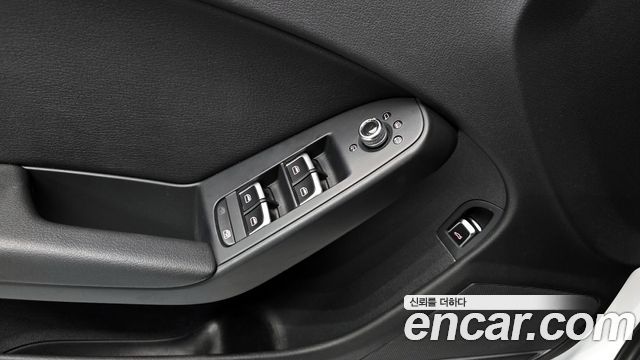 Audi A4 30 TDI B8 2015 — фото 16