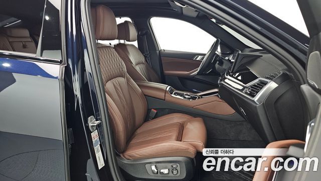 BMW X6 (G06) xDrive40d M Sport Online Exclusive 2024 — фото 10