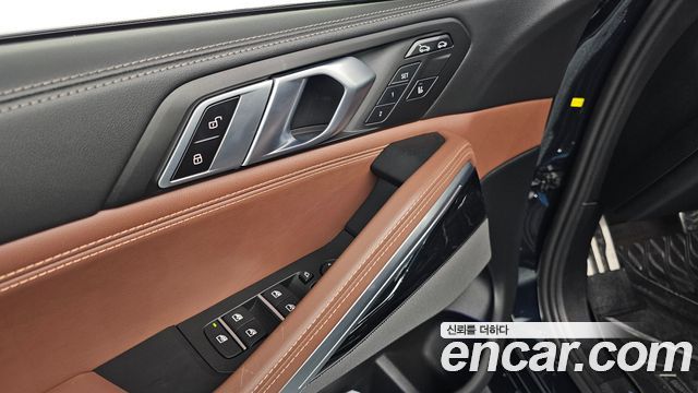 BMW X6 (G06) xDrive40d M Sport Online Exclusive 2024 — фото 18