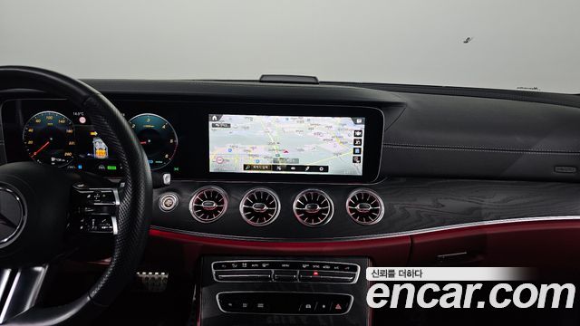 Mercedes-Benz CLS-Class (C257) CLS300d 4MATIC 2023 — фото 16