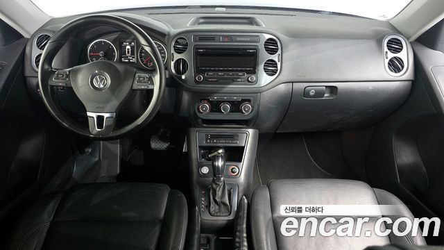 Volkswagen Tiguan 2.0 TDI Comfort 5N 2015 — фото 7