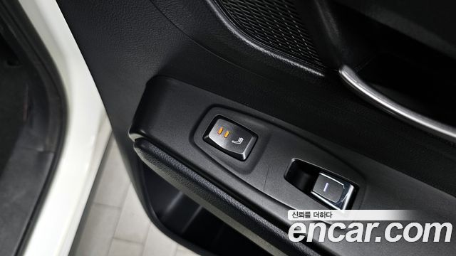 KG Mobility (SsangYong) Beautiful Korando Gasoline 1.5 2WD R-Plus 2022 — фото 19