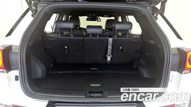 KG Mobility (SsangYong) Beautiful Korando Gasoline 1.5 2WD R-Plus 2022 — фото 20