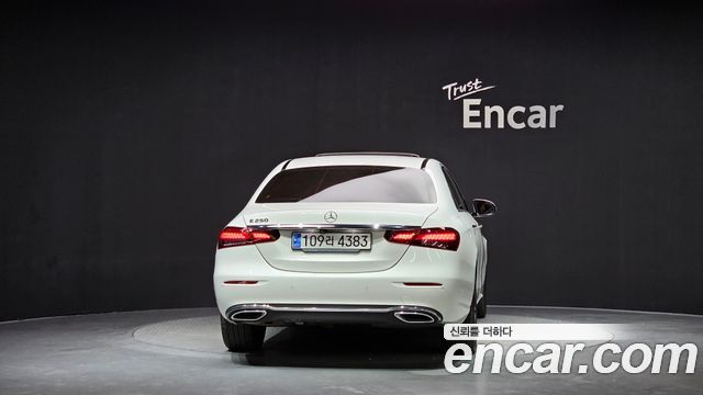 Mercedes-Benz E-Class (W213) E250 Avantgarde 2021 — фото 4