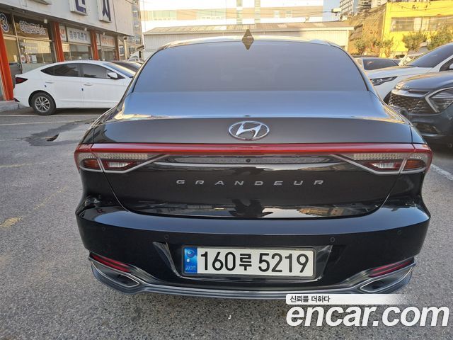 Hyundai Grandeur Hybrid (IG) Premium 2022 — фото 5