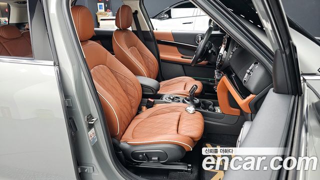 MINI Cooper S Countryman ALL4 Classic 2nd 2022 — фото 10
