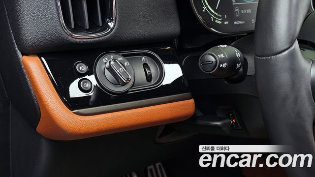 MINI Cooper S Countryman ALL4 Classic 2nd 2022 — фото 16