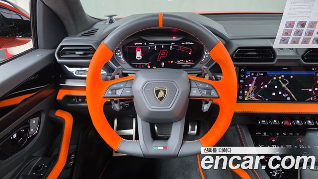 Lamborghini Urus 4.0 V8 SE 2025 — фото 13