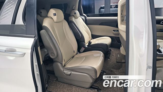 Kia Carnival (IV) Diesel 9-Seater Prestige 2021 — фото 12