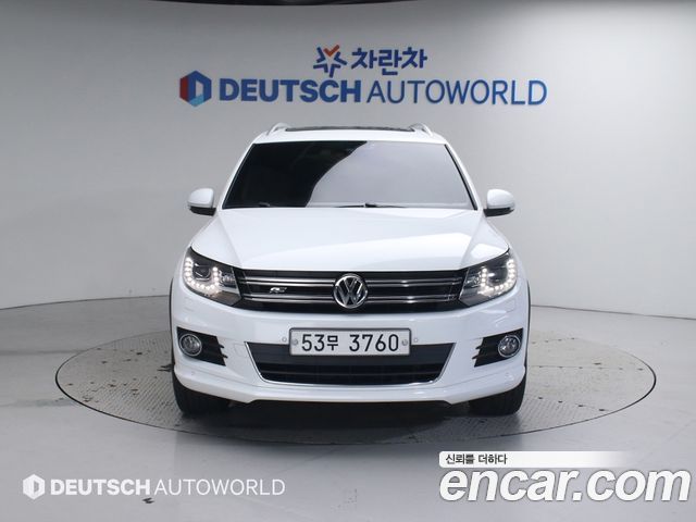 Volkswagen Tiguan 2.0 TDI R-Line 5N 2015 — фото 3