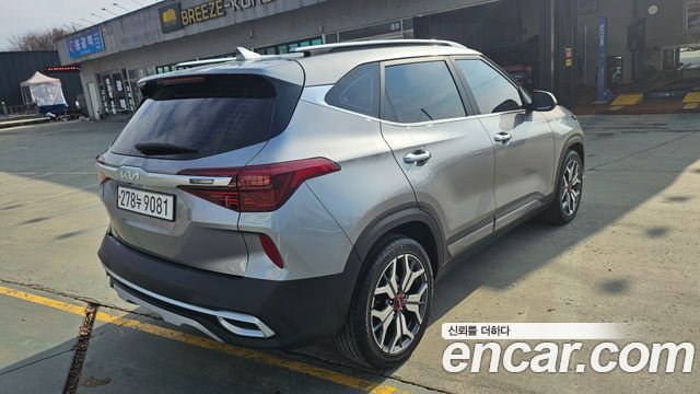 Kia Seltos Gasoline 1.6 Turbo 2WD Signature 2023 — фото 3