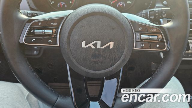 Kia Seltos Gasoline 1.6 Turbo 2WD Signature 2023 — фото 16