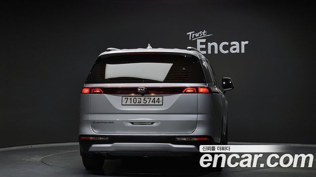 Kia Carnival (IV) Diesel 11-Seater Prestige 2021 — фото 4