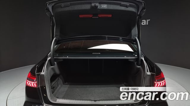 Audi A6 (C8) 40 TDI Quattro Premium 2023 — фото 20