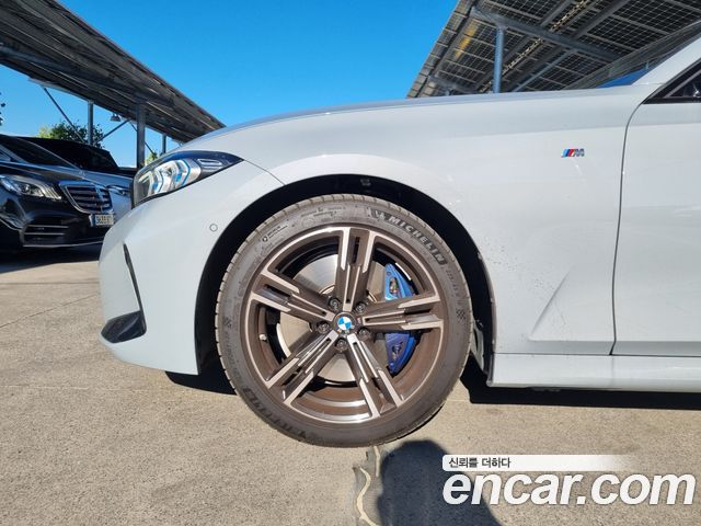 BMW 3 Series (G20) 320i Touring M Sports 2025 — фото 8