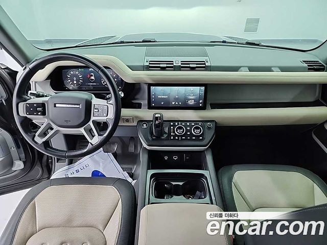 Land Rover Defender (L663) 110 P300 X-Dynamic SE 2022 — фото 6