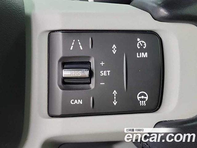 Land Rover Defender (L663) 110 P300 X-Dynamic SE 2022 — фото 20