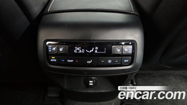 Hyundai Palisade Diesel 2.2 4WD Prestige 2023 — фото 18