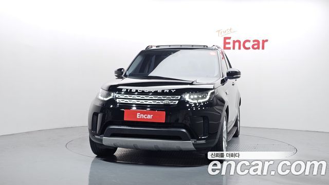 Land Rover Discovery 5 3.0 TD6 HSE 2018 — фото 3
