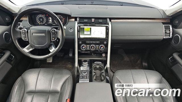 Land Rover Discovery 5 3.0 TD6 HSE 2018 — фото 7