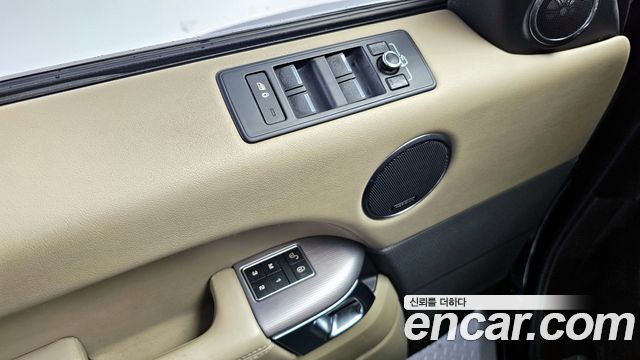 Land Rover Range Rover Sport (II) 3.0 SDV6 HSE 2015 — фото 21