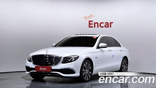 Mercedes-Benz E-Class (W213) E300e 4MATIC Exclusive