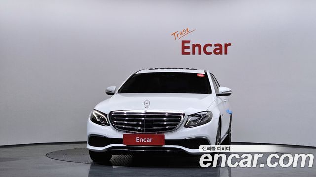 Mercedes-Benz E-Class (W213) E300e 4MATIC Exclusive 2020 — фото 3