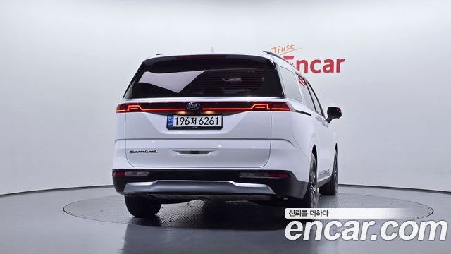 Kia Carnival (IV) Diesel 9-Seater Signature 2021 — фото 4