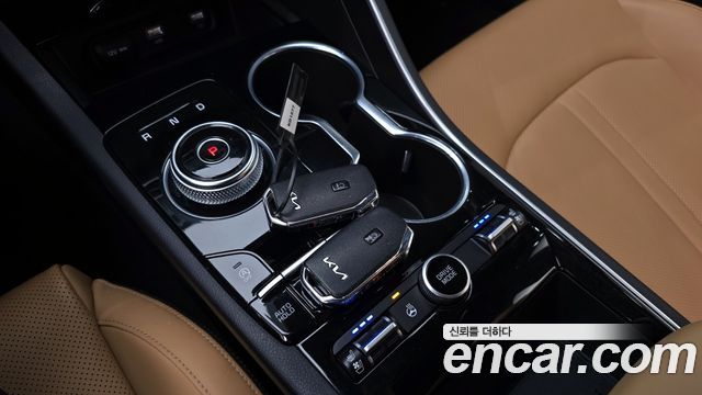 Kia K5 (III) 1.6 Turbo Prestige 2023 — фото 9