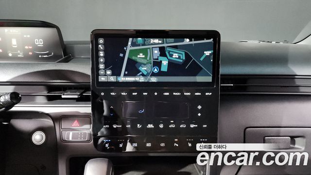 Hyundai Staria Tourer 9-Seater Modern 2025 — фото 14