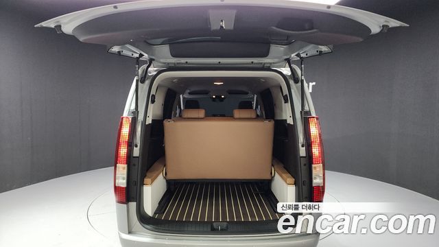 Hyundai Staria Tourer 9-Seater Modern 2025 — фото 20