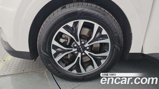 Kia Carnival (IV) Gasoline 9-Seater Prestige 2023 — фото 5